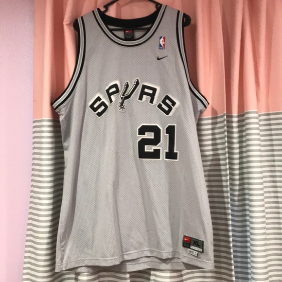 spurs gray jersey